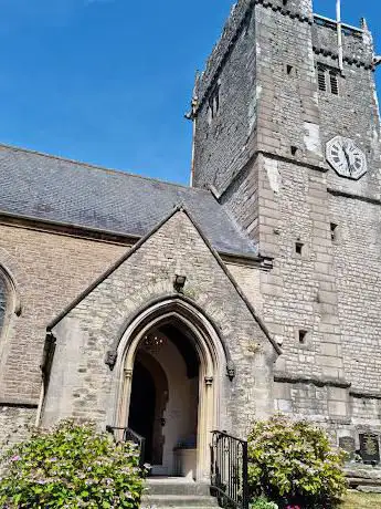 Photo de St Illtyds Church  Bridgend