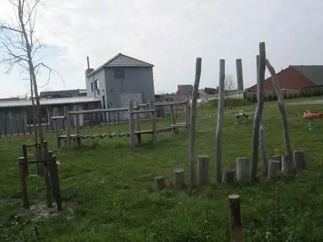 Vekeblok - Scoutsterrein Ginderbuiten