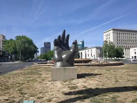 Photo de Fontaine de la Place de Saint Jean de la Croix