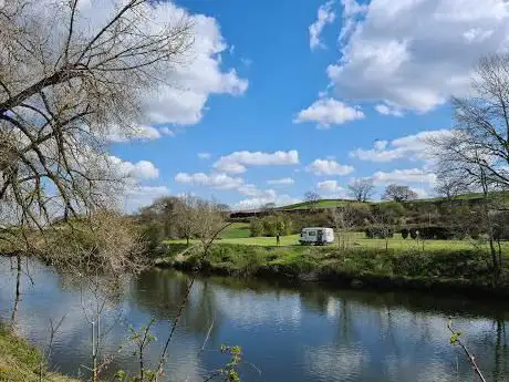 Photo de Water Treatment Riverside Walk