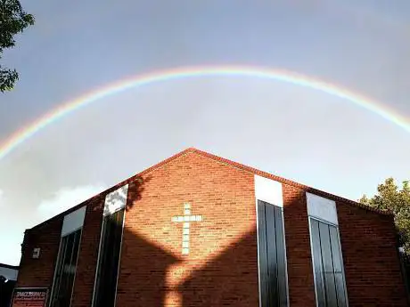 Photo de Earls Hall Baptist Church