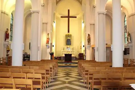 église Onze-Lieve-Vrouw Bezoeking de Hasselt