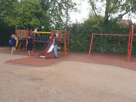 Aire de Jeux 3 à 7 ans