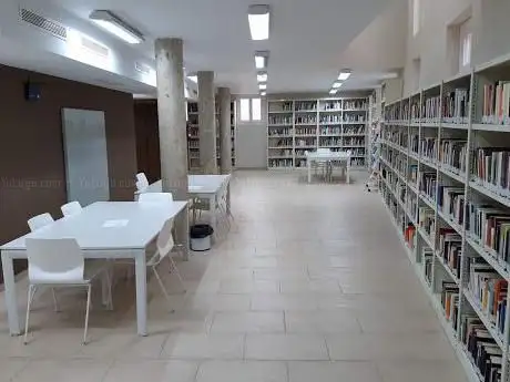 Biblioteca Santa Maria