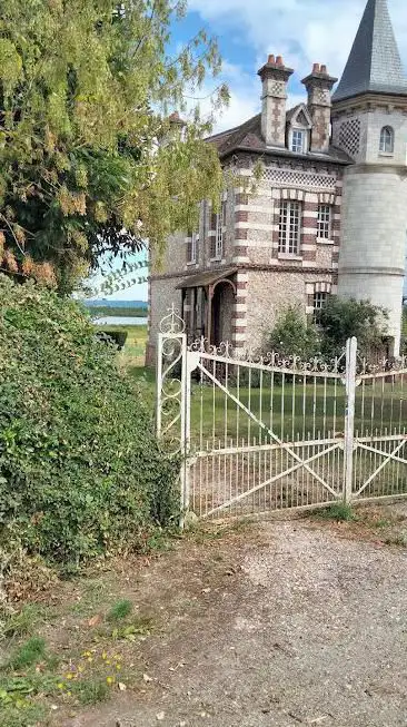 Observatoire belvédère oiseaux marais vernier