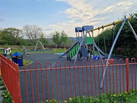 Tan-Y-Bryn Playground