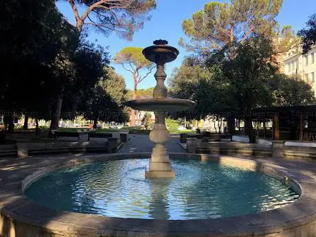 Fontana Delle Tre Vasche