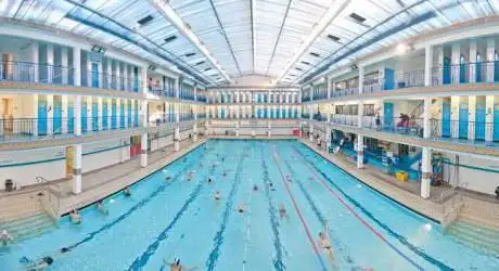 Piscine Pontoise