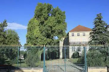 Château de Saint-Dizier abritant la Sous-Préfecture