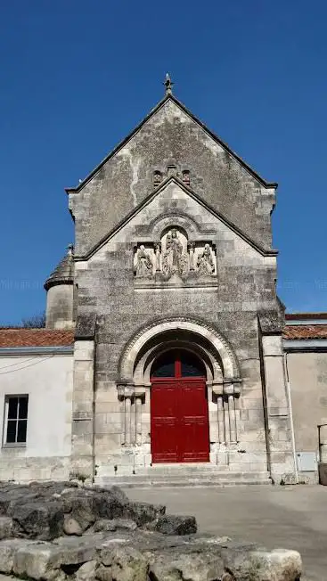 Photo de White Ladies Chapel of La Rochelle
