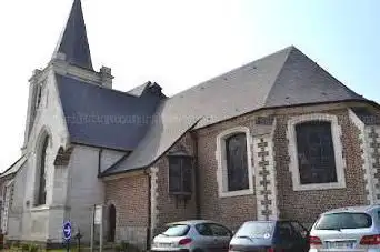 Photo de Saint Nicolas Catholic Church at Allennes-lès-Marais
