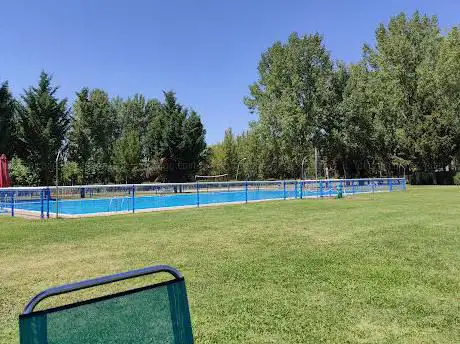 Photo de Piscina Municipal De Vilecha