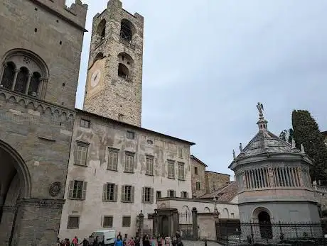 Piazza Vecchia Bergamo Alta