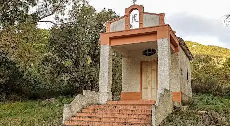 Chiesetta Campestre San Pietro In Paradiso