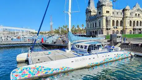 Photo de City Sailing Barcelona