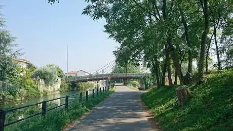 Photo de Pista ciclabile naviglio Martesana