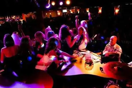 Photo de Luxor Club -Night Club Pianobar