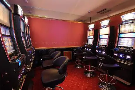 Admiral Club