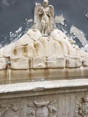 Photo de Fontana di Spina Corona
