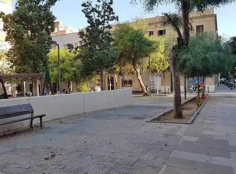 Photo de Plaça del Rom Cremat