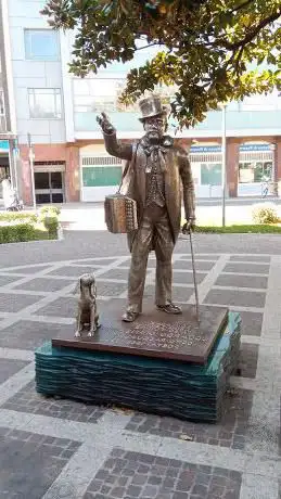 Photo de Monumento A Pasqualon
