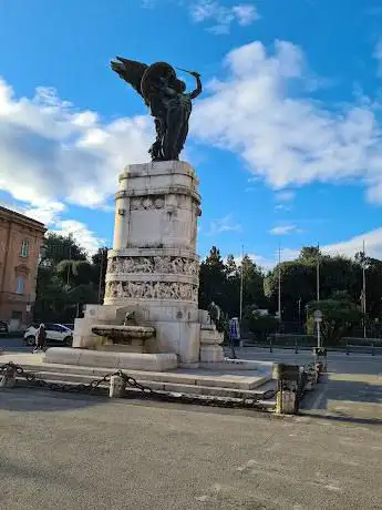 Photo de Monumento ai Caduti