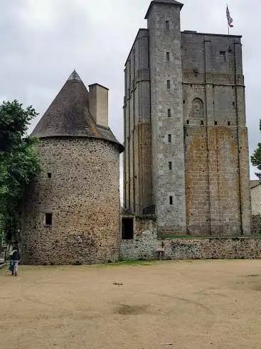 Photo de Le donjon