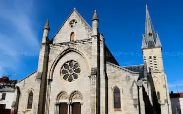Photo de Église Saint-Saturnin