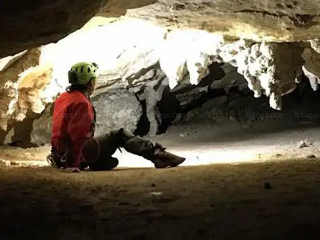 Photo de Aceteau Spéléologie & Canyoning (Grenoble)