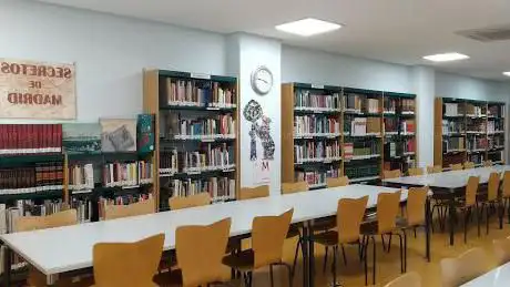 Photo de Bibliothèque publique municipale Dámaso Alonso