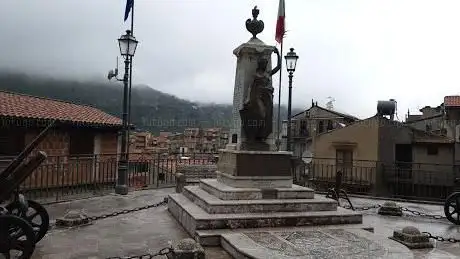 Photo de Monumento Dei Caduti