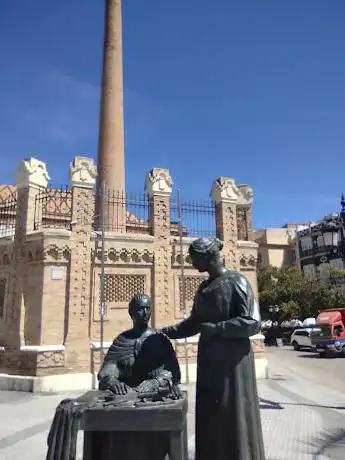 Monumento a La Perla de Cádiz