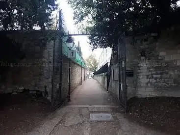 Photo de Schools Gate