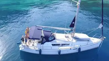 Photo de Barcelona Sailboats - Private boat trips, boat rental with skipper.