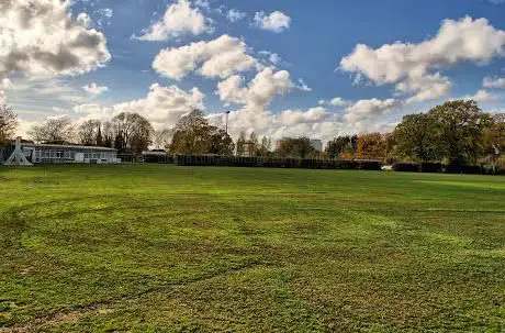Photo de Hadley Field