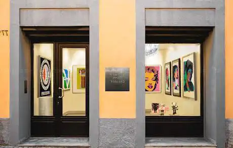 SELECTED ITEMS GALLERY