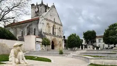 Photo de Église de Saint-Savinien