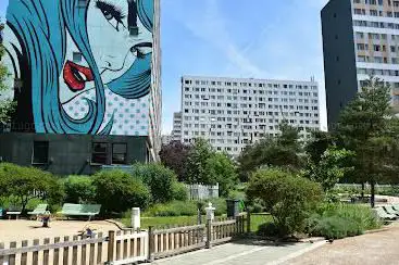 Square de la Raffinerie Say