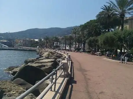 Lungomare Vittorio Veneto