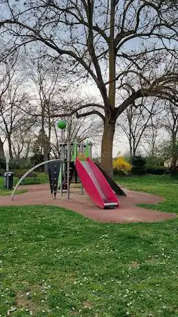 Aire de jeux Remparts