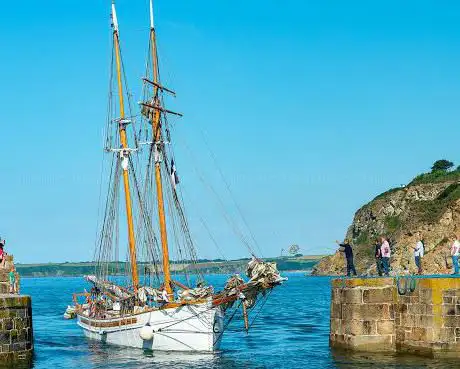 Anny of Charlestown