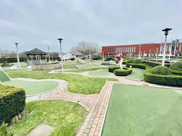Minigolf Bredene Parasol