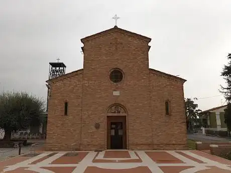 Photo de Parrocchia S. Mauro In Valle