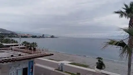 Photo de Lungo mare Reggio Calabria