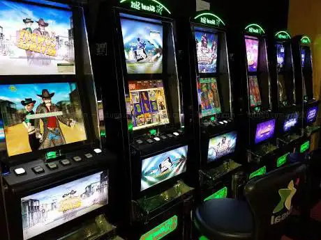 Photo de LuXoR Slot VLT