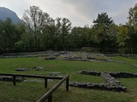 Photo de Basilica Paleocristiana Doss Trento