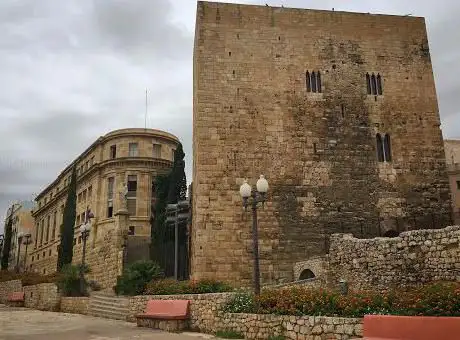 Photo de Torre del Pretori o Castell del Rei