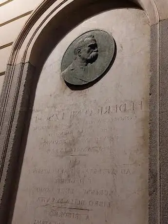 Lapide a ricordo delle ore creatrici di Friedrich Nietzsche a Torino
