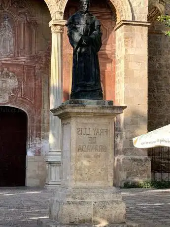 Photo de Monumento a Fray Luis de Granada