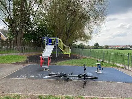 Photo de Hazelwood Recreation Ground